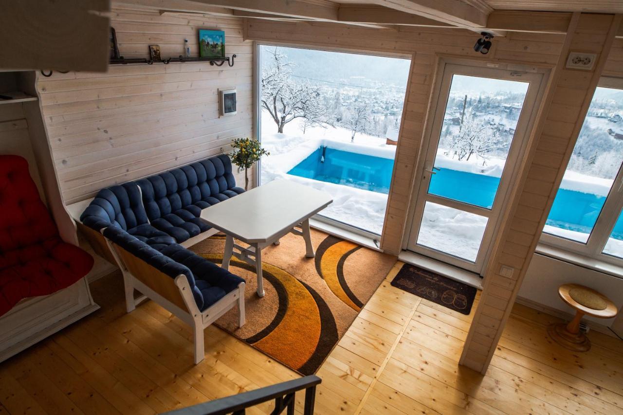 Дом отдыха House